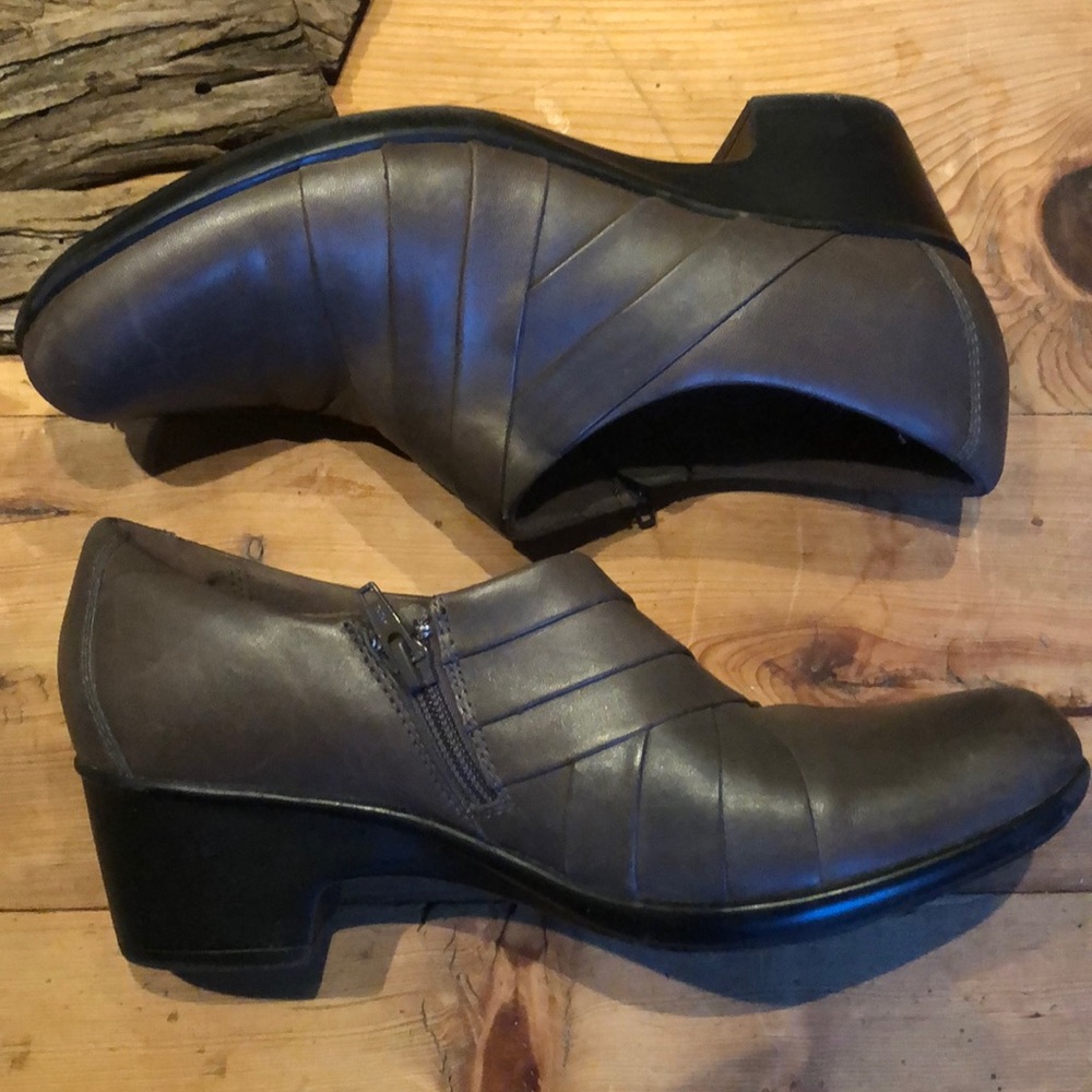 Clark women’s semi casual shoes